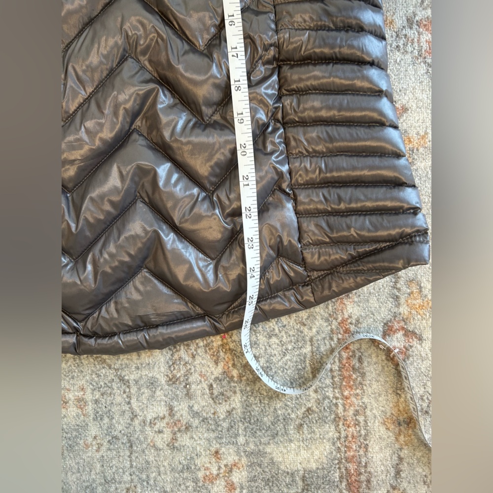 Calvin Klein Vest Women's XL Metallic Puffer Shiny Metal Zippers Down Filled - Picture 6 of 8